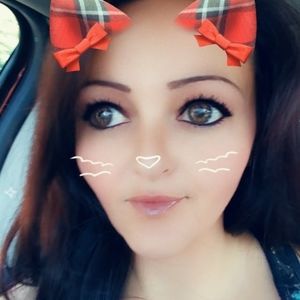 Meet your Posher, Alicia